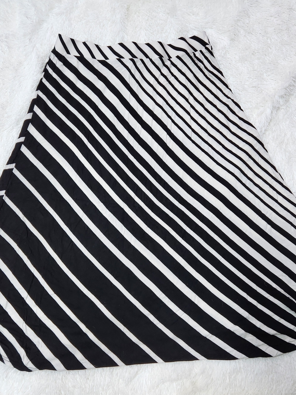Avenue Black & White Diagonal Stripe A-Line Skirt
